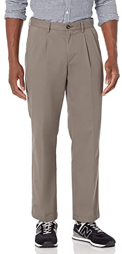 Amazon Essentials Pantalon chino plissé, infroissable, coupe classique (grandes tailles disponibles) Homme, Brun Foncé, 32W / 32L