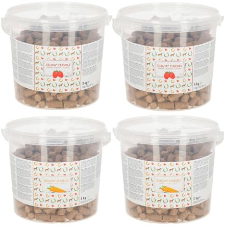 Delizia® Classic Lot de 4 cubes de récompense (4 × 3 kg) – Friandises pour cheval dans un seau – Nourriture de récompense avec céréales, vitamines et minéraux, 2 x 3 kg de carotte + 2 x 3 kg de