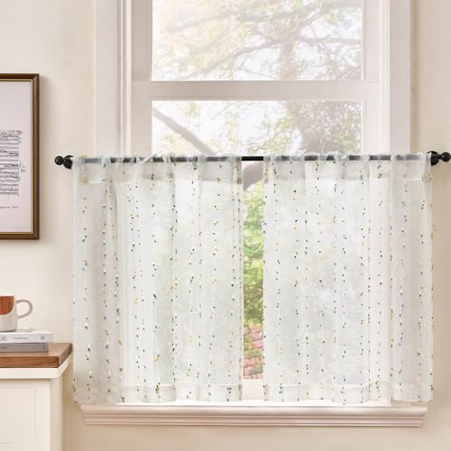 TOPICK Tende da Cucina Velate Brise Bise, Tende Corte Confezione da 2, con Pomponi Verdi 65L x 60H cm con Passante per Bastone, Adatte per Armadio, Finestra, Soggiorno, Sotto Lavello