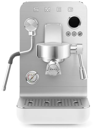 Smeg, Macchina da Caffè Espresso Manuale MiniPro EMC02, Triplo Termoblocco, Lancia Vapore e Portafiltro Professionali, Serbatoio da 1,7L, Cassetto Raccogligocce Rimovibile, 1700W, Bianco Matte