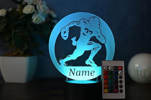 Optechvisual Personalisierte LED Football Lampe – Geschenkidee für American Football Spieler & NFL Fans – LED Nachtlicht mit Namen – Football Deko für Zuhause