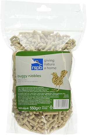 RSPB - Winter Suet Pellets, Wild Bird Food for Small Birds, Robins, and Common Garden Breeds, High Energy with Dried Mealworms, Suitable for Year-Round Feeding, Made in the UK (Buggy Nibbles) (550g)