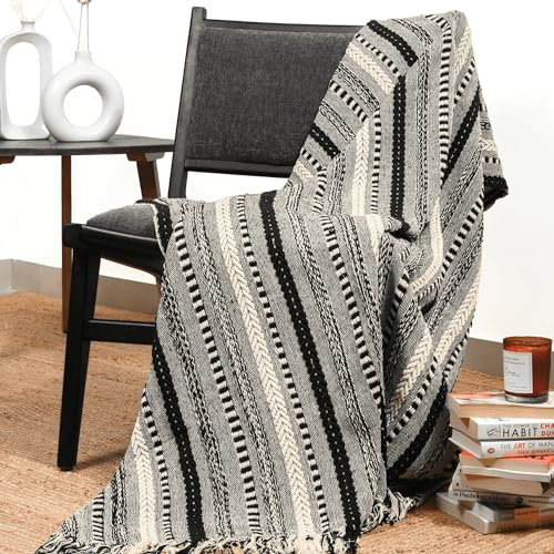 RAJRANG BRINGING RAJASTHAN TO YOU Boho-Überwurfdecke mit geflochtenen Streifen – 127 x 152 cm, luxuriöse gewebte Überwürfe für Outdoor-Indoor-Sofa, Stuhl, Couch, Heimdekoration – Schwarz