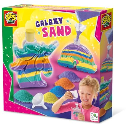 Ses Creative Galaxy Sand – Kit Sable Coloré Licorne & Arc-en-Ciel | Activité créative | pour Les Filles | à partir de 5 Ans | Plusieurs Couleurs | 2 Bouteilles et Entonnoir