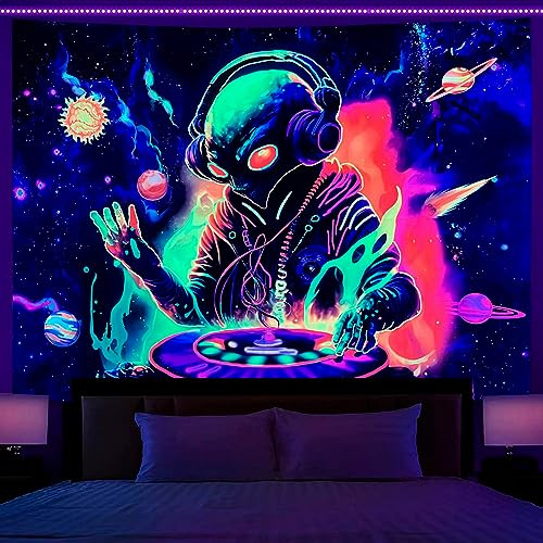 OSVINO Arazzo alieno a luce nera 150x200CM Reattivo ai raggi UV DJ alieno Appeso a parete Arte Arredamento della camera da letto Luna e Sole Poster di pianeti Appeso a parete Arredamento hippy