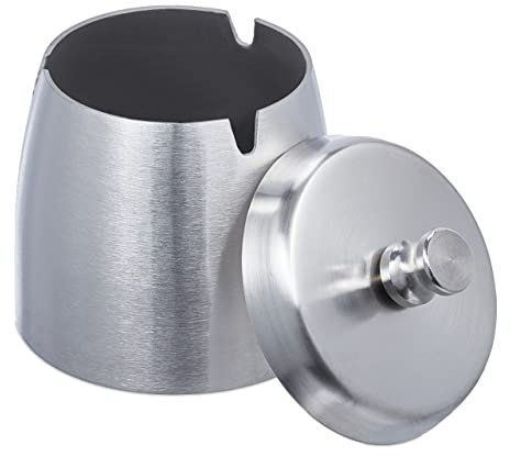 Relaxdays Aschenbecher mit Deckel, draußen & drinnen, HxD 9x7,5 cm, Windaschenbecher Edelstahl, Garten & Balkon, Silber