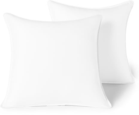 Amazon Basics Relleno de Cojín de Microfibra hipoalergénica, Almohadas para Sofá, Cama y Fundas Decorativas, 45 x 45 cm, Blanco, 2 Unidades