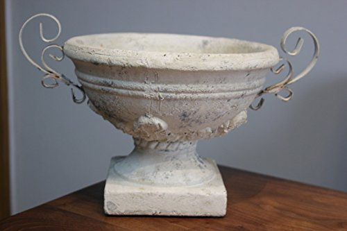 Schale aus Keramik mit Metallhenkel Shabby-Chic