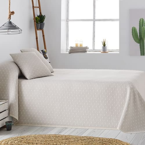 Lanovenanube Colcha Capa Piqué diseño Topos, Tacto algodonado y Suave, Cubrecama Moderno y Elegante de Tejido Fino, para Primavera o Verano. Incluye Fundas de Cojín - Cama 120 cm - Color Lino