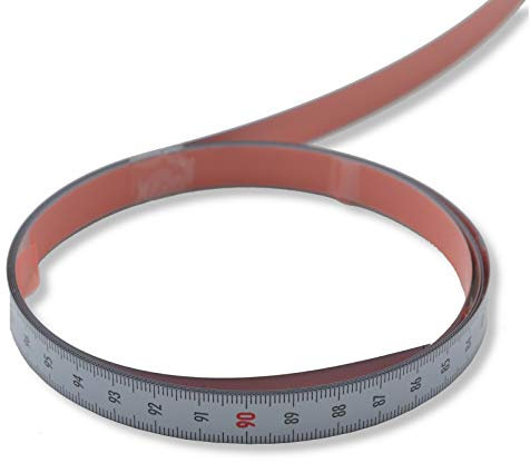 Skalenbandmaß 2m mit Selbstklebefolie - Bezifferung von unten nach oben - Stahl weiß lackiert - Breite: 13mm, mit Duplexteilung - Gehrungsband Anschlagband Rollbandmaß Lineal