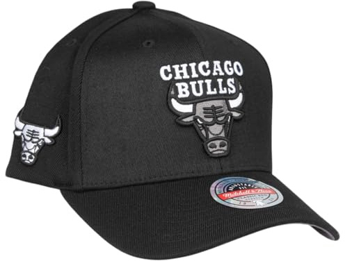 Mitchell & Ness NBA Team Logo Classic Red Snapback Cap Chicago Bulls Black