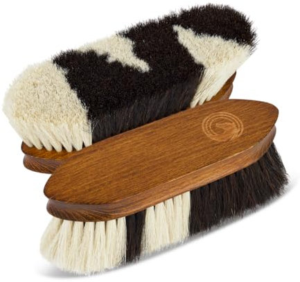 Equimour Pferdebürste – Fellglanzbürste mit dichten Rosshaar-Borsten & ergonomischem Holzgriff – Entfernt Staub & Schmutz – Sanfte & effektive Pflege für glänzendes Pferdefell