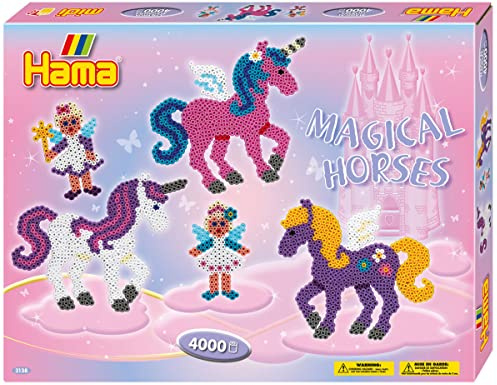 Hama Perlen 3138 Geschenk-Set Zauberhafte Pferde mit ca. 4.000 bunten Midi Bügelperlen mit Durchmesser 5 mm, Vorlagen und 2 Stiftplatten, inkl. Bügelpapier, kreativer Bastelspaß für Groß und Klein