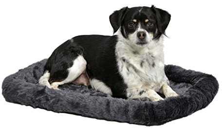 MidWest Homes for Pets QuietTime Dog Bed – Gray Faux Fur Bolster, Ultra-Soft and Machine Washable, Fits 61 cm Crates and Carriers, for Small Breed Dogs