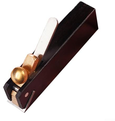 Raboteuse en bois compacte et efficace pour une finition et une coupe lisses dans les projets de travail du bois (C)