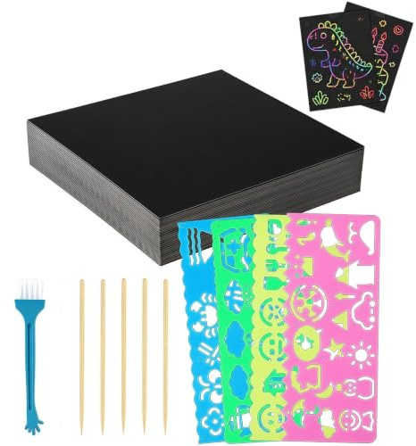 Xotectrix Lot de 50 Feuilles de Papier à Gratter Arc-en-Ciel, Carnet à Gratter DIY avec 5 Crayons en Bois, 4 Pochoirs et 1 Brosse de Nettoyage, pour activités créatives et œuvres décoratives