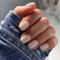 Irikdescia 24 Stück Press On Nails, Elfenbein Einfarbig Kurze Quadratische Mittlere Form Fake Nägel Künstliche Nägel, Fingernägel Zum Aufkleben, Kurze Falsche Nägel