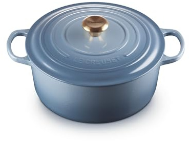 Le Creuset Signature Gusseisen-Bräter mit Deckel, Ø 28 cm, Rund, Für alle Herdarten und Induktion geeignet, Volumen: 6,7 l, 6,125 kg, Chambray, 21177284344441