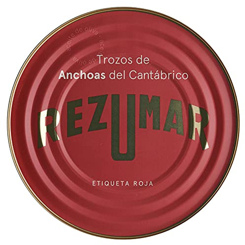 Filetti non interi di acciughe del Cantabriche 520g con 8 mesi di maturazione in botte di salatura.