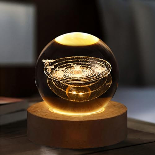 RuiDay Veilleuse Boule de Cristal 3D Galaxie Spatiale, Lampe de Nuit en Verre Avec Base en Bois, LED Système Solaire