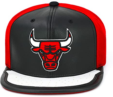 Mitchell & Ness Chicago Bulls NBA Day One Snapback Mütze für Herren, Schwarz/Weiß/Rot