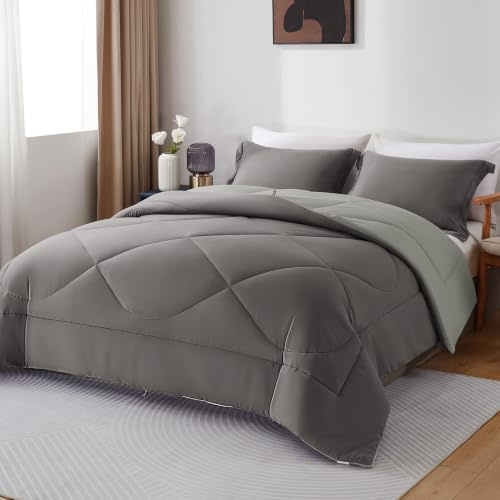 beeweed Coverless Duvet King 10.5 Tog 230x220cm, Grey & Light Grey, Lightweight Quilt Set with 2 Zipper Pillowcases, Soft Microfiber Cosy Comforter for All Seasons, Machine Washable