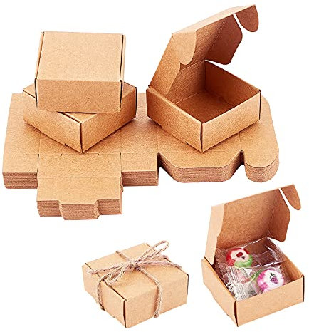 PandaHall 50 Stück Kraftpapierbox Geschenkboxen Quadratische Präsentation Kleine Boxen Einfache Montage Für Süßigkeiten DIY Hochzeits Schmuck Einladung Geschenk Party Fest, 5.5x5.5x2.5cm