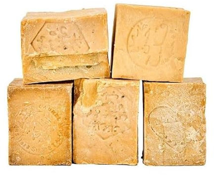 Carenesse Aleppo Seifen 5 Stück lose im Bruch mit Schönheitsfehlern – original Olivenölseife Haarseife vegan handgemacht Naturseife ca. 830-930 Gramm je Paket, gemischte Sortierung (MIX)