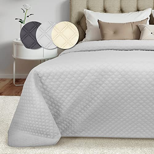 Beautissu Cubrecama 240x260 cm Colcha Olivia - Plaid para Cama y sofá en Aspecto Acolchado - Manta Grande Transpirable Elegante Manta de Cama - cubrecamas con Estilo y Color Gris Claro