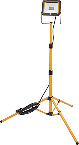 Brennenstuhl Projecteur LED sur trépied JARO 3050 T (30W, 2650lm,6500K, IP65, trépied avec projecteur de chantier LED, 5m de câble)