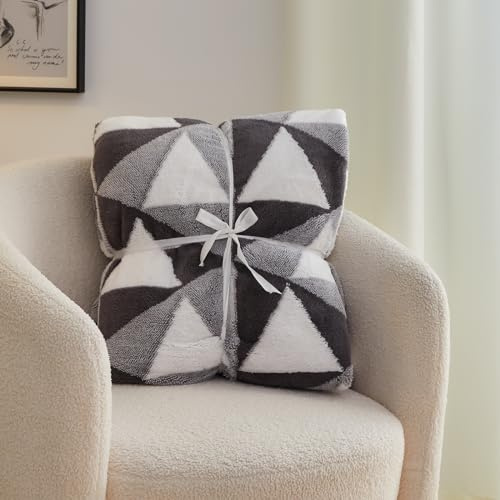 Simple&Opulence Sherpa Fleece Reversible Fluffy Throw Blanket - All Season Decorative Throws for Sofa, Bed - Soft Warm Large Snuggly Double Sided Blanket, Dark Grey, 130x150cm