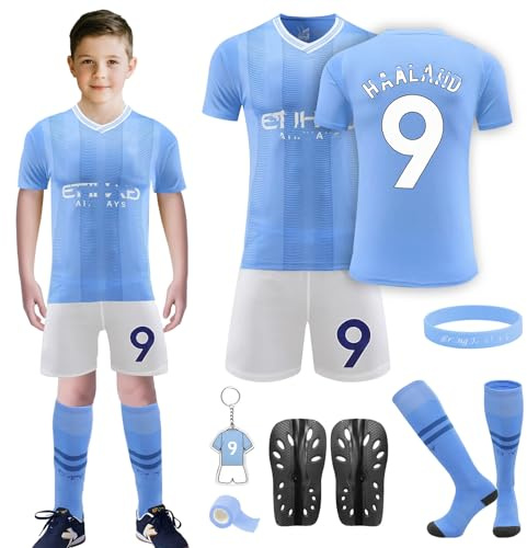 Kids Football Kit, Children Football Training T-Shirts Shorts Socks Guard Plate Keychain Accessories, Boys Girls Home Away Soccer Jerseys Football Fan Gifts for Kids