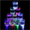 Schnapsgläser Leuchtende Plastik 24Pcs Neon Party Lustig Shotgläser mit Untersetzer Led Glow in the Dark Pinchengläser für Karneval Geburtstag deko Shotbecher Geschenke Silvester Weihnachts