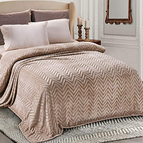 Whale Flotilla Flannel Fleece Double Size Blanket for Bed, 150x200 CM | Champagne, Soft Plush Fluffy Velvet Sofa Blanket with Decorative Chevron Pattern, All Season, Microfiber, Machine Washable