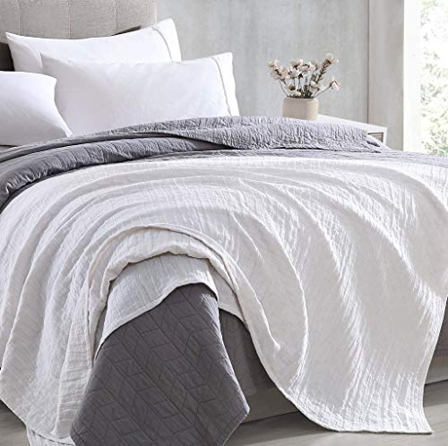 Sterling Creek Dawson Star Muslin Cotton Blanket Three Layers Lightweight Breathable Gauzy Blanket for Adults, All Season (Queen, White)