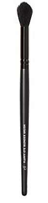 e.l.f. Fluffy Eye Blender Brush, Easily Blends Eyeshadow & Can Be Used to Set Concealer With Powder, Creates a Soft-Focus Effect, Vegan & Cruelty-Free