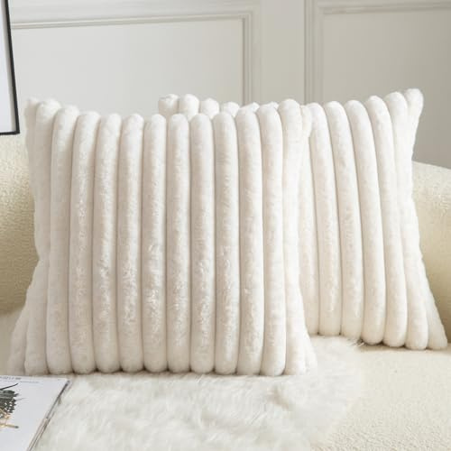 Mandioo 2er Set Kissenbezug gestreiftes Künstlich Pelz Superweich Kissen Flauschig Modern Kissenhülle Deko Sofa Wohnzimmer Schlafzimmer Kissenbezüge 65 x 65 cm Cremeweiß