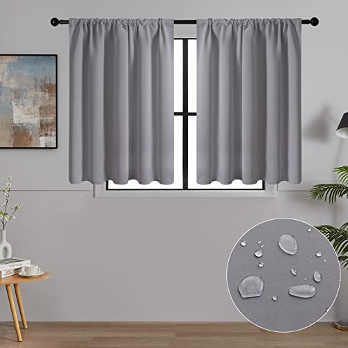 MRTREES Cortinas Opacas Gris Claro Cortinas Termicas Aislantes Frio y Calor Modernas Cortina Cortas para Salon Dormitorio Cocina Habitación con Rod Bolsillo 2 Piezas 120×60cm(Ancho x Alto)