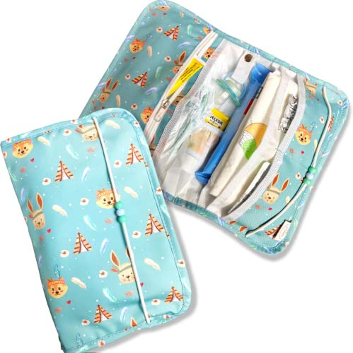 LittleNoah®- Kleine Windeltasche/Wickeltasche für unterwegs mit extra viel Platz- süßes Geschenk für werdende Eltern/Schwangerschaft/Babyparty (Waldtiere Tipi)