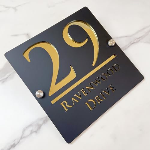Letrero de número de casa de suspendido hueca 3D acrílico personalizado con nombre de calle fuente moderna | Señal de dirección de tienda placa puerta (negro oro)