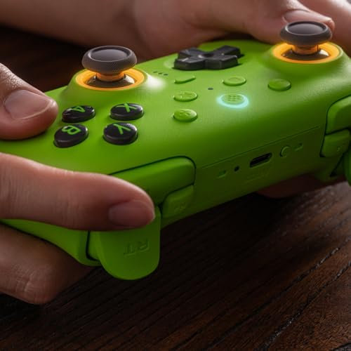 8Bitdo Ultimate 2 Manette Sans Fil 2.4G pour PC Android, Mise Jour TMR Joystick, Déclencheurs Tactiles/Effet Hall Commutables, Anneau Feu RVB, Manette Jeu Sans Fil 8Speed Avec Station Charge, Verte
