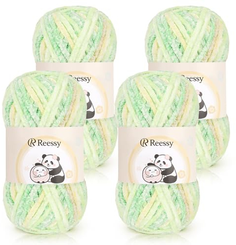 Reessy Chenille Yarn 400g, Super Soft Chunky Wool for Knitting-River Green | Fluffy Velvet Chenille Wool Ombre, Rainbow Thick Yarn Chunky Wool for Knitting Exquisite Crafts, Amigurumi, Baby Blanket