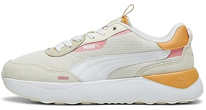PUMA Damen Runtamed Platform Sneaker, Putty Puma White Warm White Clementine Passionfruit, 37.5 EU