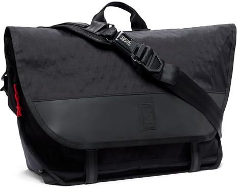 Chrome Buran III - Umhängetasche 17 54 cm black xrf