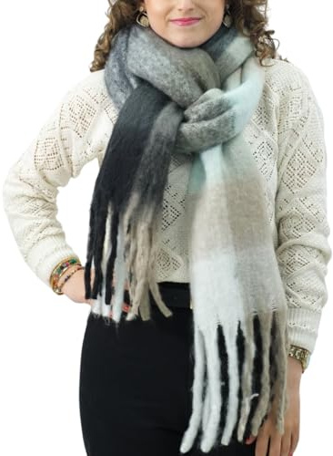 XIFRIKA Bufanda XXL suave de Invierno para Mujer con Flecos Lisa o Cuadros | Tamaño Grande 248 × 39 cm, 100% poliéster y tacto cálido. Disponible en 28 colores lisos y estampados de cuadros.