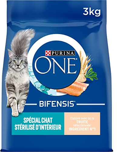 PURINA ONE | BIFENSIS | Spécial Chat Stérilisé d'Intérieur | Croquettes | Aide à contrôler le poids, maintenir un système urinaire sain, élimine les poils de l'estomac | Truite | Sac