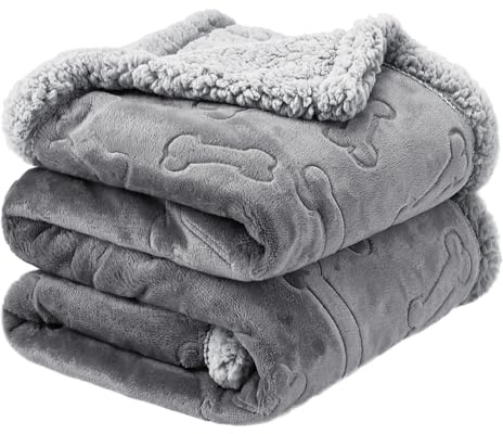 PETTOM Waterproof Blanket Reversible Warm Flannel and Cosy Sherpa 100x70cm