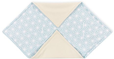KraftKids Decke für Babyschale in weiße Diamante auf Pastel Blau, 75 x 75 cm große Baby-Decke, flauschig warme Fleece-Decke