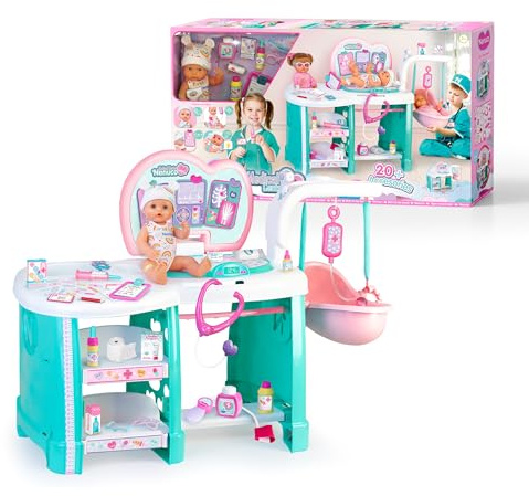 Nenuco Medical Center, Puppe 35 cm Fester Körper, 20 Zubehörteile, Intensivstation und vieles mehr, für Mädchen/Kinder ab 3 Jahren, Famosa (NFNA1000)