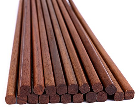 10 Pairs Wooden Chopsticks Reusable Chop Sticks Dishwasher Safe Chinese Wooden Chopsticks Handmade Chopstick Natural Health for Cooking Eating Restaurants ,Korean & Japaness Style,Portable Long Brown